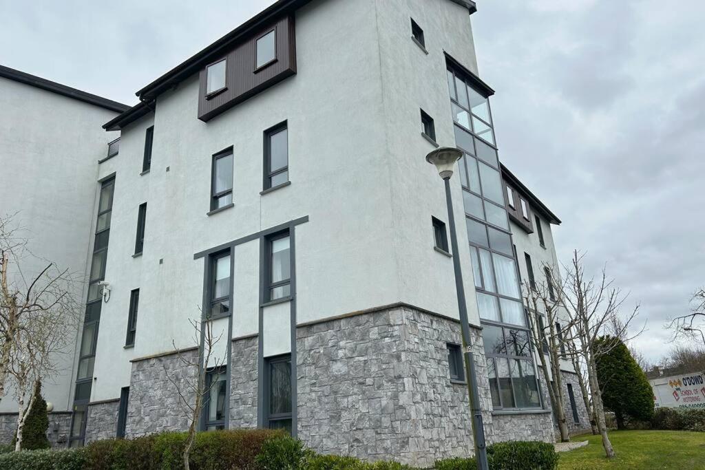 Entire Apartment , Centre Carrick-On-Shannon Luaran gambar